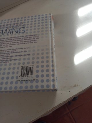 "Reader's Digest" Complete Guide to Sewing