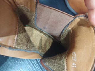 Botines Marrones con Correa y Cremallera