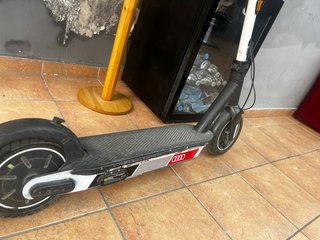 Patinete Eléctrico Audi