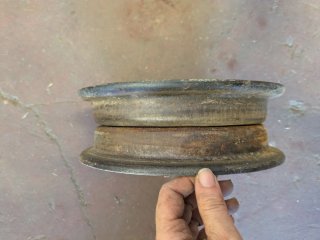 Llanta Vespa 3.5 8 para restaurar