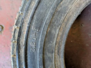 Llanta Vespa 3.5 8 para restaurar