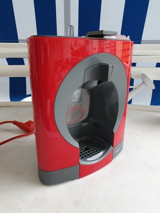 Cafetera Dolce Gusto Krups Roja