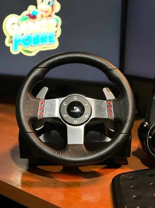 Volante Logitech G27 con pedales y cambio pc pley3