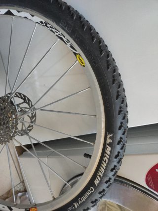 Rueda trasera Mavic 26 MTB