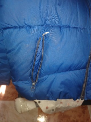 Abrigo de plumas azul talla 9/10