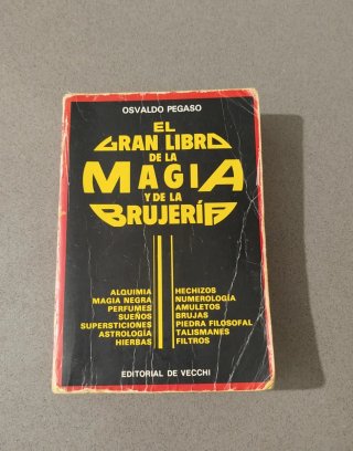 El Gran Libro de la Magia y de la Brujeria
