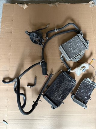 Set de Radiadores y Bomba de Agua