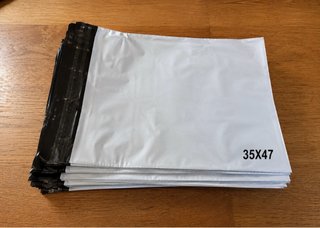 50 Bolsas de Envío Adhesivas 35x47