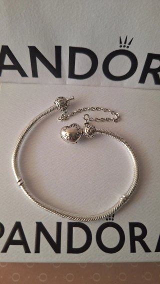 Pulsera Pandora Corazón con Cadena de Seguridad
