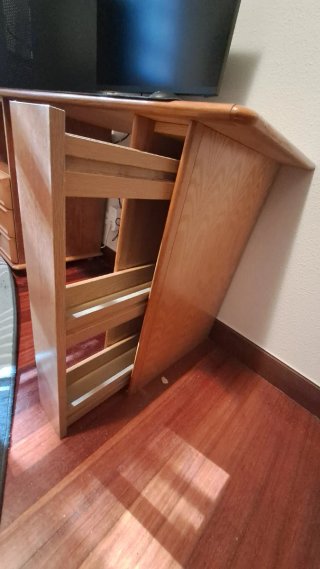 Conjunto Escritorio con Cajoneras y Baldas