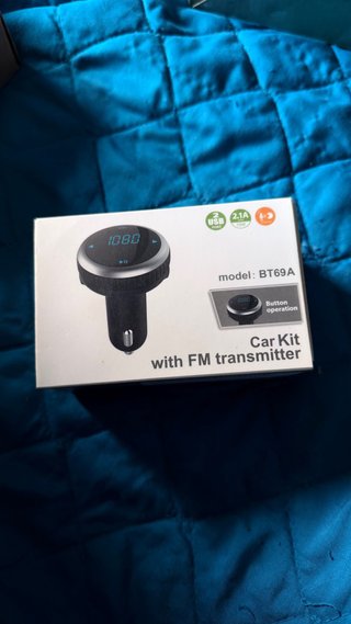 Cargador Coche BT69A Transmisor FM
