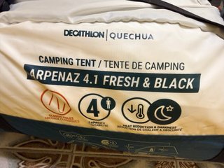 Tienda campaña y colchón hinchable Decathlon
