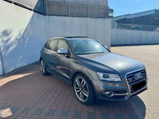 Audi SQ5 2015