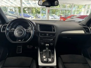 Audi SQ5 2015