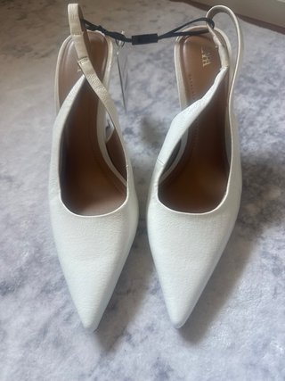 Zapatos de cuña blancos