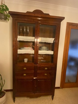 Conjunto de Comedor Clásico de Madera