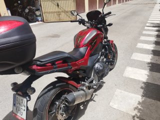 Honda NC750 S Roja y Negra