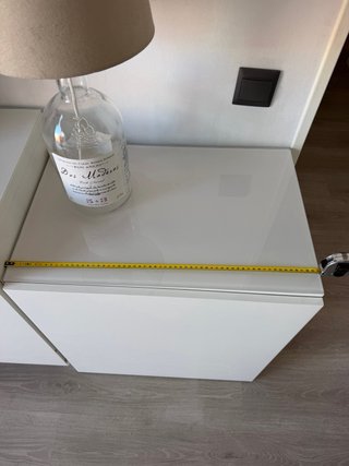 Mueble Besta Ikea Blanco y Transparente