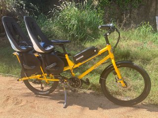 Bicicleta Eléctrica Longtail Yuba Amarilla