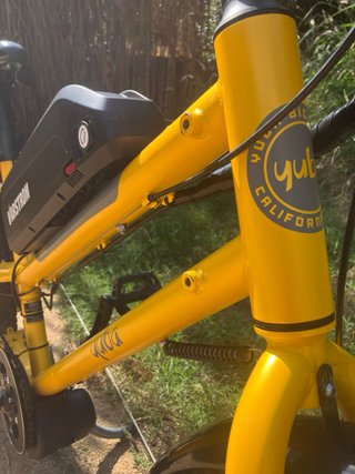 Bicicleta Eléctrica Longtail Yuba Amarilla