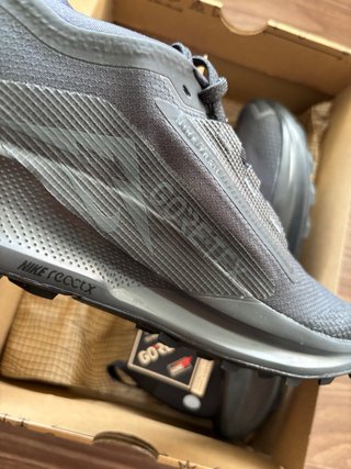 Nike Pegasus Trail 5 GTX Talla 43