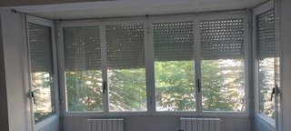 Lote de 6 Ventanas, 2 Balconeras y Persianas