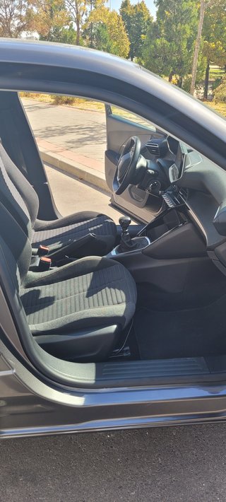 Peugeot 2008 2021