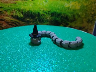 Onix Pokémon Halloween Brujo articulado