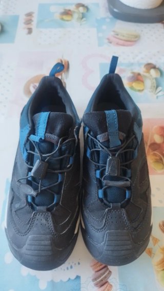 Zapatillas de Montaña Quechua Talla 35