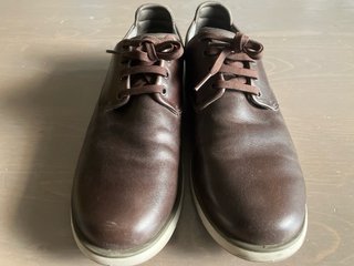 Zapatos Camper de Piel Marrones