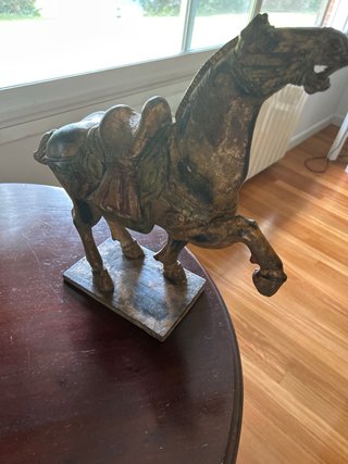 Figura caballo madera policromada