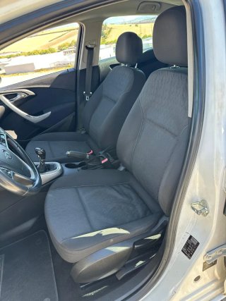 Opel Astra 2014