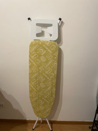 Tabla de planchar con funda estampada