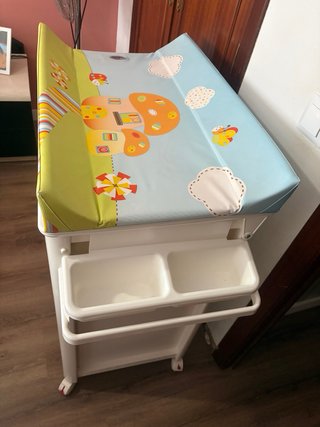 Mueble Cambiador con Bañera y Cajones