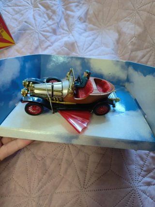Coche Chitty Chitty Bang Bang Corgi vintage disney