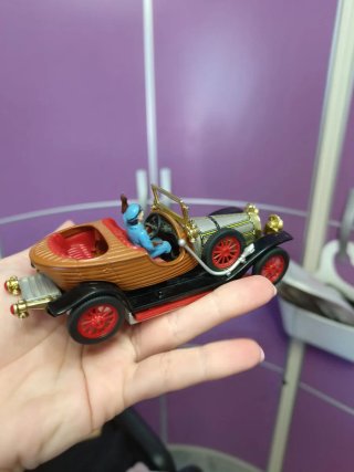 Coche Chitty Chitty Bang Bang Corgi vintage disney