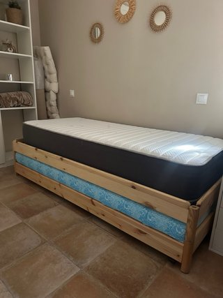 Cama IKEA extensible 80x200 estructura y colchones