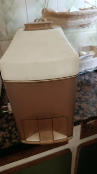 panificadora nueva y dispensador de arroz deregalo
