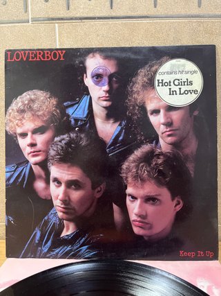LP VINILO LOVERBOY “ KEEP IT UP “