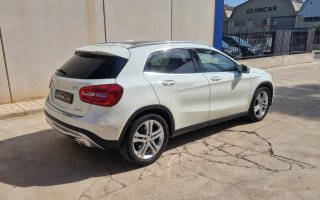 Mercedes GLA 220 CDI 4 matic con 1 año garantía