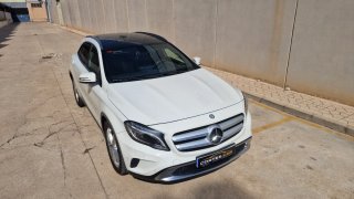 Mercedes GLA 220 CDI 4 matic con 1 año garantía