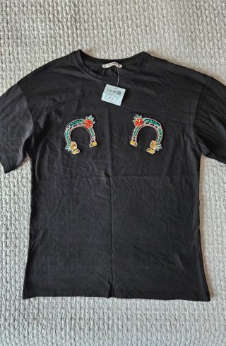 Camiseta Negra Pull&Bear Talla S