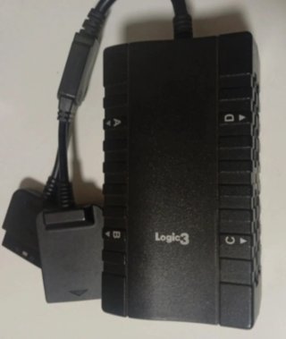 Multitap 4 mandos PS1 Logic3