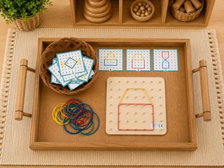 Jogo Geoplano de Madeira com Cartas e Elásticos
