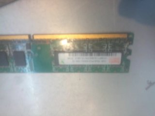 Hynix 4x Módulos RAM PC2-5300 512MB + 1GB