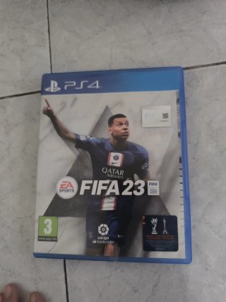 PS4 (PlayStation 4) FAT + 3 Mandos + 4 Juegos