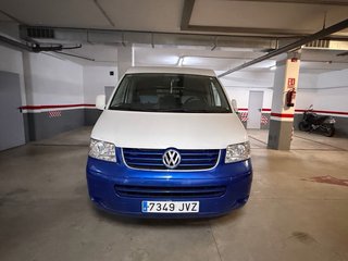 Volkswagen Multivan con TECHO y extras