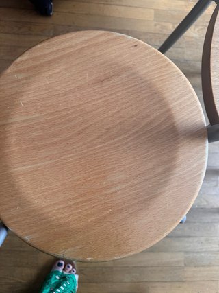 Set de 3 Sillas de Cocina y 2 taburetes