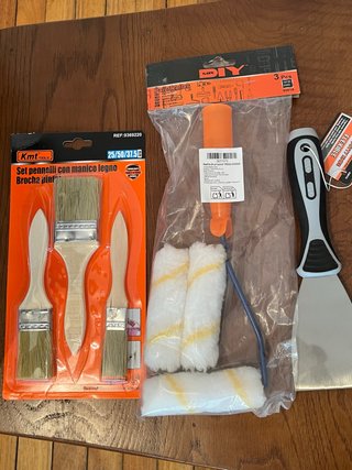 Set de Pintura: Brochas, Rodillos y Espátula