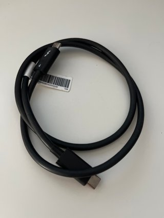 Cable Lenovo Thunderbolt 4 (0.7m) 40Gbps 100W 8K